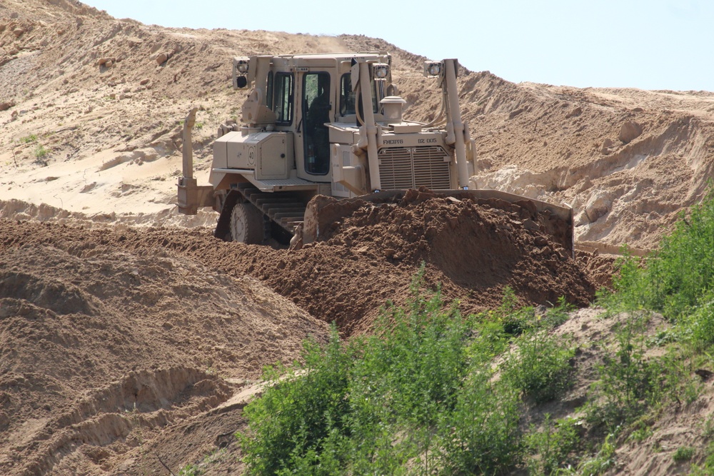 Army Reserve’s 390th Combat Engineers help with ongoing troop project at Fort McCoy