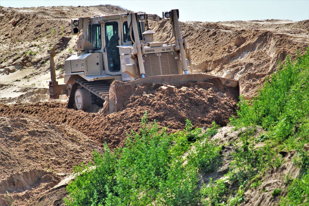 Army Reserve’s 390th Combat Engineers help with ongoing troop project at Fort McCoy