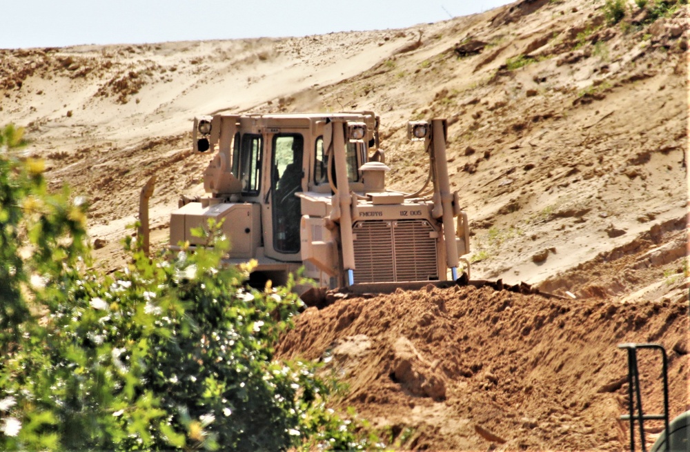Army Reserve’s 390th Combat Engineers help with ongoing troop project at Fort McCoy