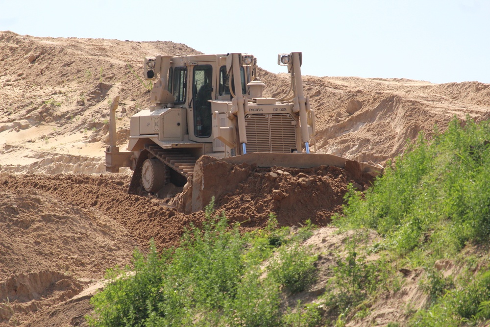 Army Reserve’s 390th Combat Engineers help with ongoing troop project at Fort McCoy