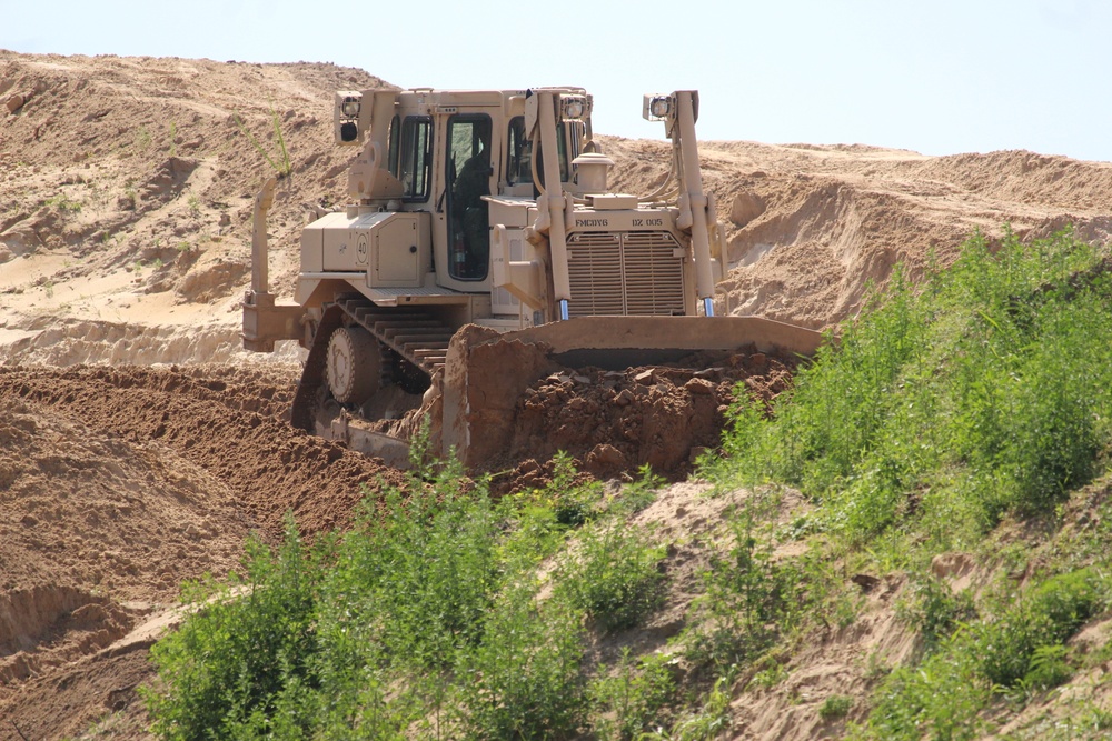 Army Reserve’s 390th Combat Engineers help with ongoing troop project at Fort McCoy