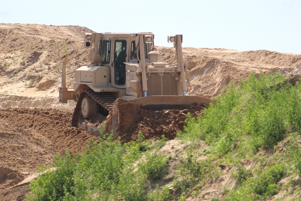 Army Reserve’s 390th Combat Engineers help with ongoing troop project at Fort McCoy