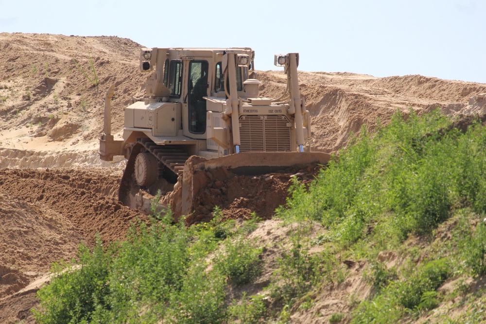 Army Reserve’s 390th Combat Engineers help with ongoing troop project at Fort McCoy