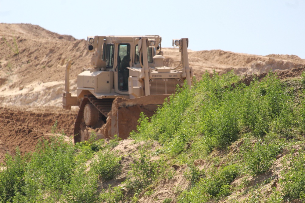 Army Reserve’s 390th Combat Engineers help with ongoing troop project at Fort McCoy