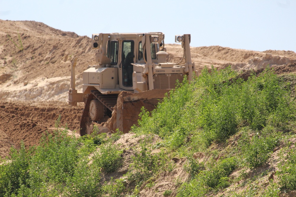 Army Reserve’s 390th Combat Engineers help with ongoing troop project at Fort McCoy