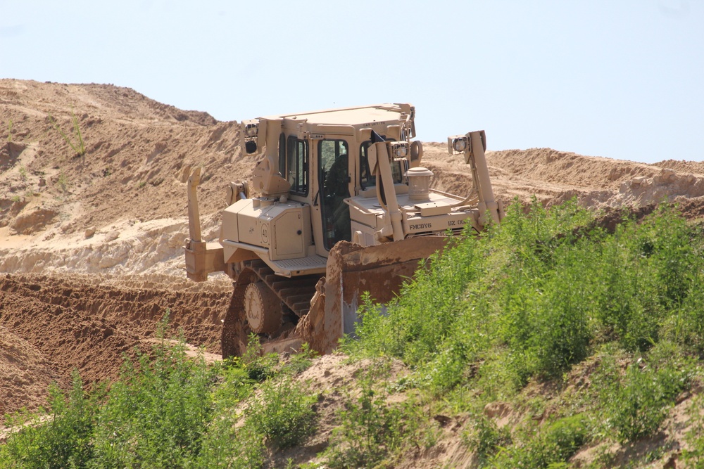 Army Reserve’s 390th Combat Engineers help with ongoing troop project at Fort McCoy