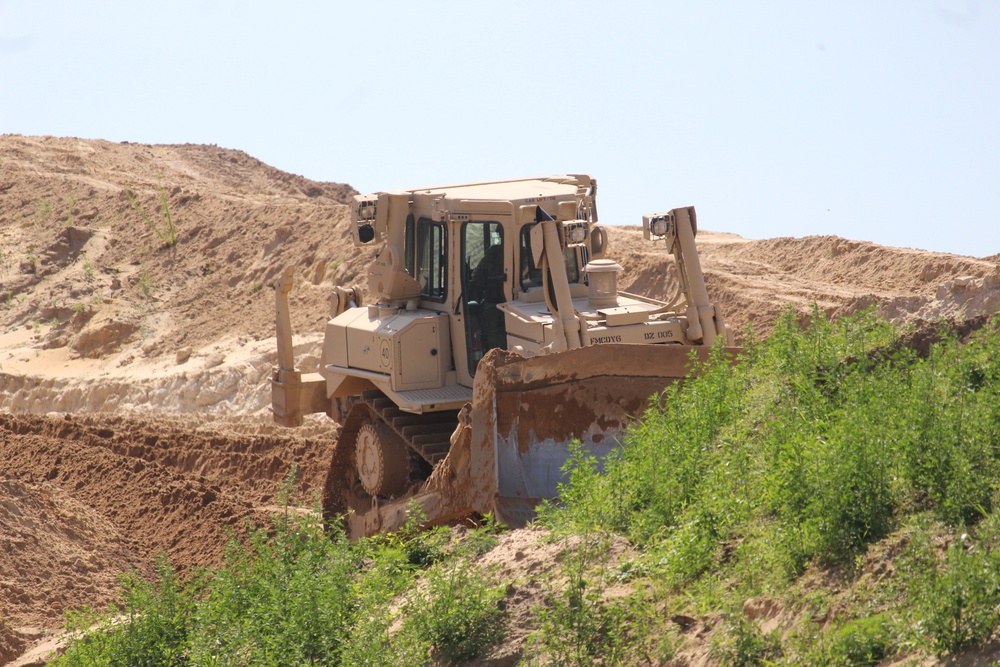 Army Reserve’s 390th Combat Engineers help with ongoing troop project at Fort McCoy