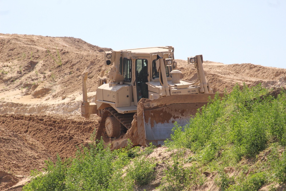 Army Reserve’s 390th Combat Engineers help with ongoing troop project at Fort McCoy