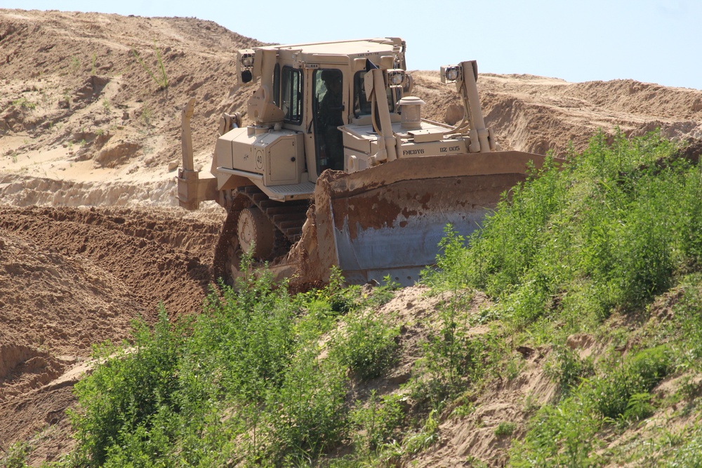 Army Reserve’s 390th Combat Engineers help with ongoing troop project at Fort McCoy