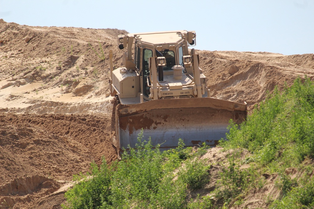 Army Reserve’s 390th Combat Engineers help with ongoing troop project at Fort McCoy