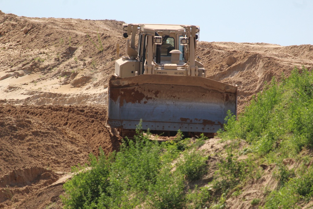 Army Reserve’s 390th Combat Engineers help with ongoing troop project at Fort McCoy