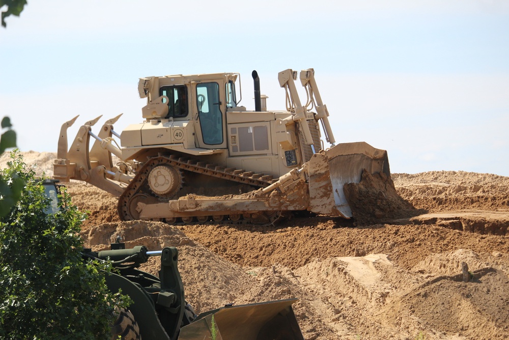 Army Reserve’s 390th Combat Engineers help with ongoing troop project at Fort McCoy