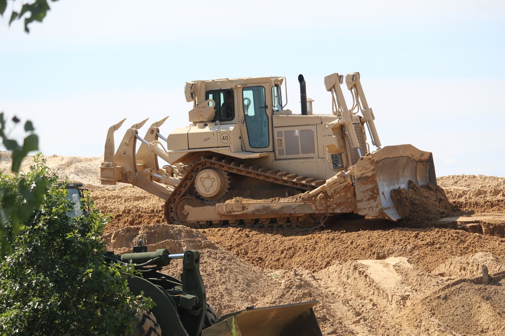 Army Reserve’s 390th Combat Engineers help with ongoing troop project at Fort McCoy