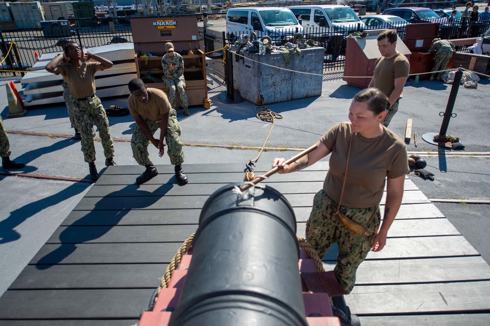 DVIDS - Images - Sailors assigned to USS Constitution practice gun ...