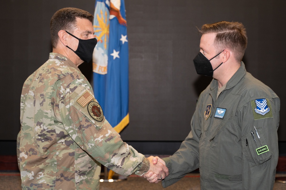 Director of the Air National Gaurd, Lt. Gen. Michael Loh, visits the 116th Air Control Wing