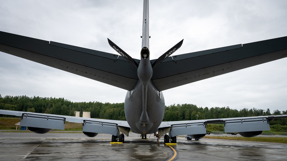 909th ARS fuels fifth-gen during RED FLAG-ALASKA 22-3