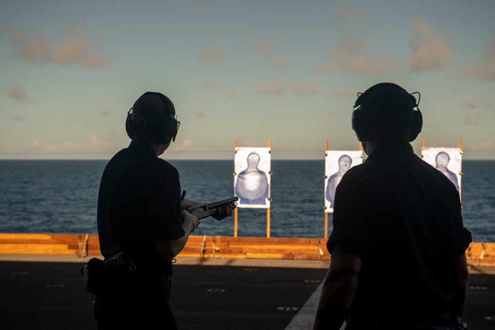 USS America (LHA 6) Conducts A Shotgun Qualification Course