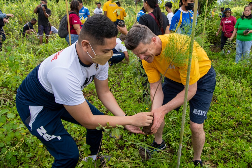 Pacific Partnership 2022 Participates in Tree Planting Host Nation Outreach Event in Puerto Princesa