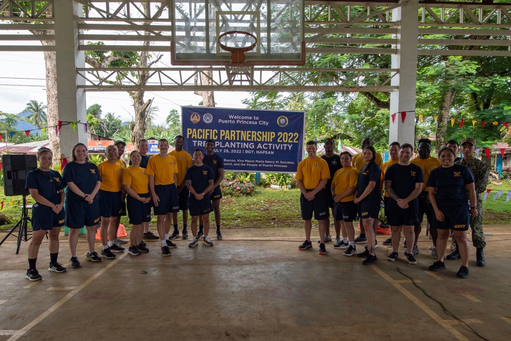 Pacific Partnership 2022 Participates in Tree Planting Host Nation Outreach Event in Puerto Princesa