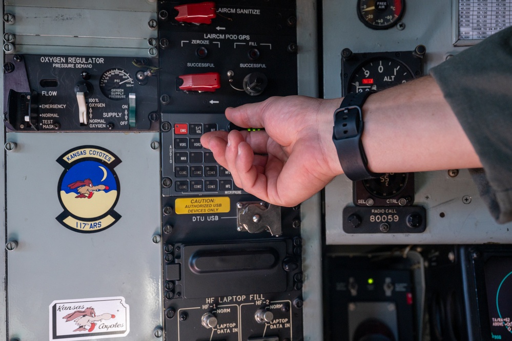 117th Aerial Refueling Squadron flies sortie during RED FLAG-ALASKA 22-3