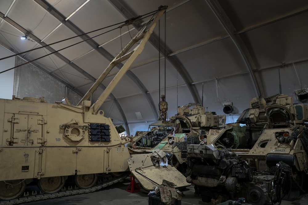 4-10 Cav, 588th BEB conduct annual maintenance at Trzebień