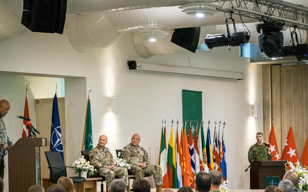 NATO ALLIED LAND COMMAND WELCOMES NEW COMMANDER