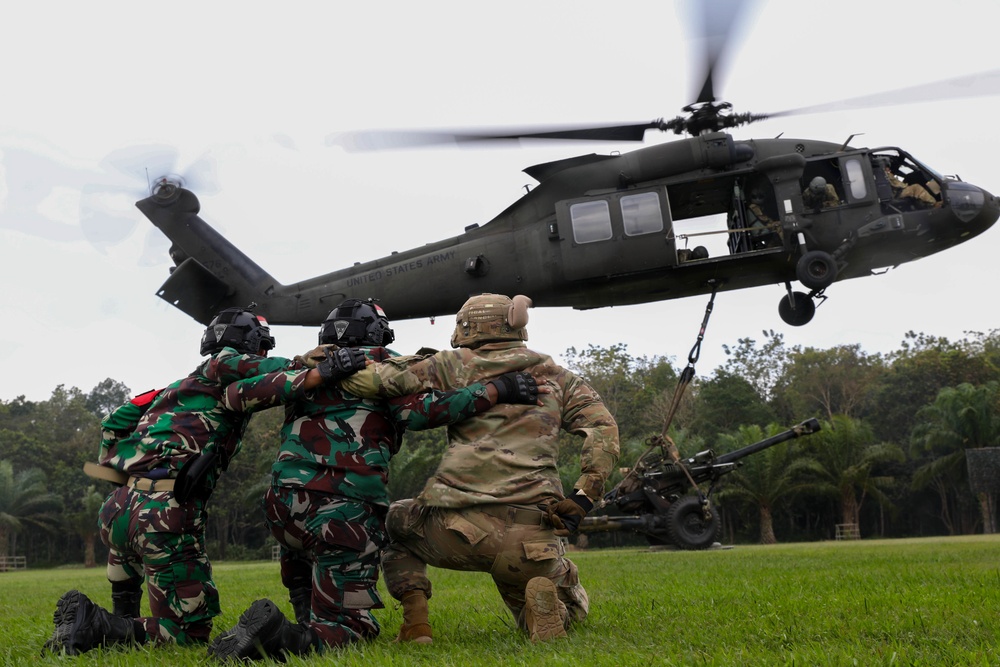 DVIDS - Images - Super Garuda Shield: U.S. and TNI Soldiers Conduct ...