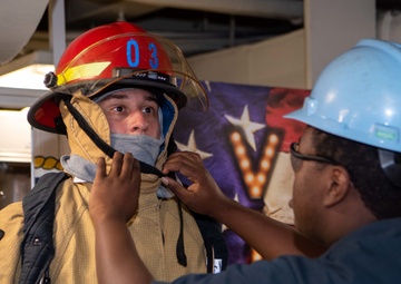 USS Carl Vinson (CVN 70) Sailor Conducts Training Exercise