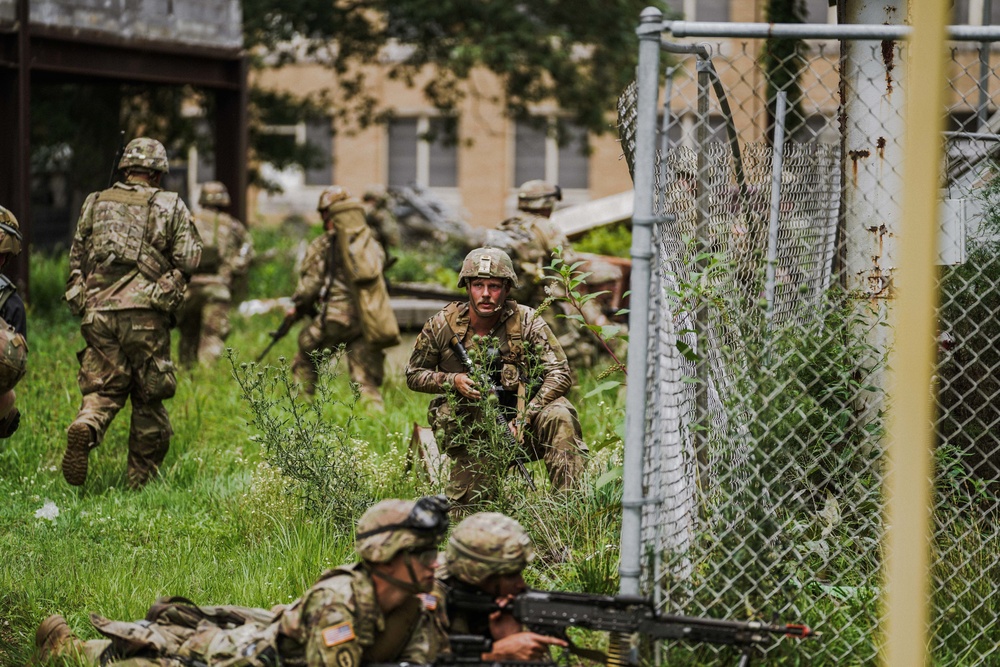 1-151 Infantry Regiment Conduct Urban Training