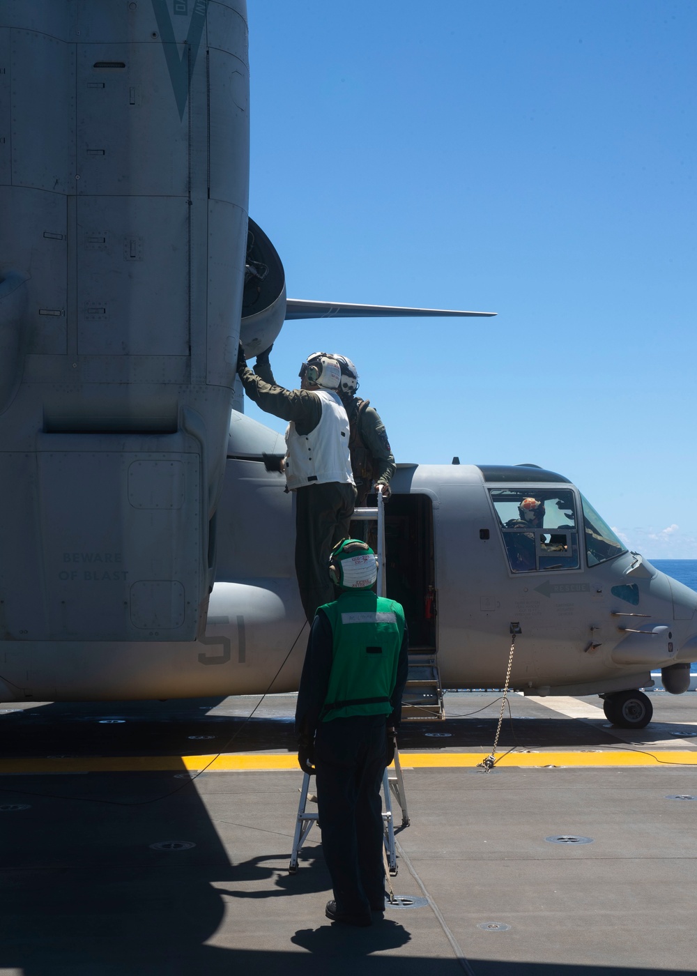 MV-22 flight ops