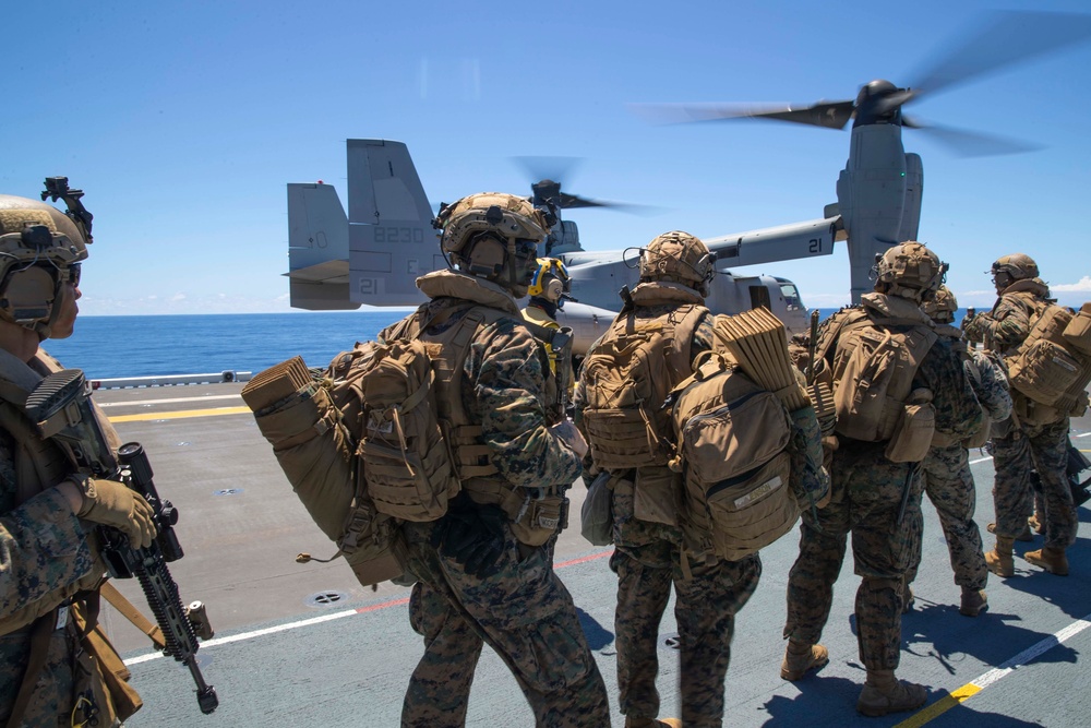 MV-22 flight ops