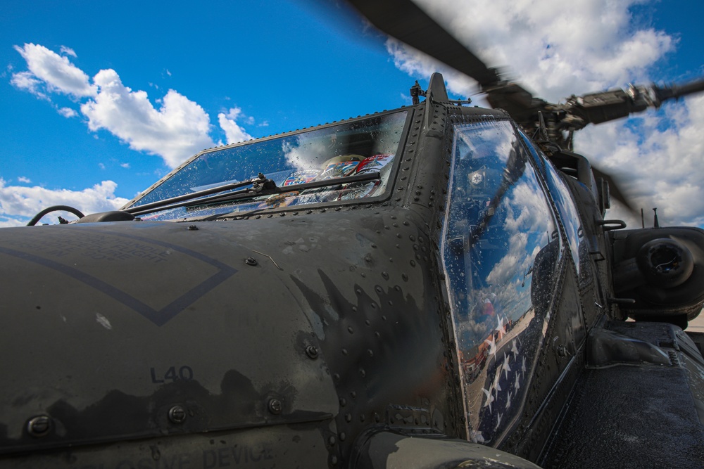 1-10 Attack Battalion Commander Conducts His Last Flight