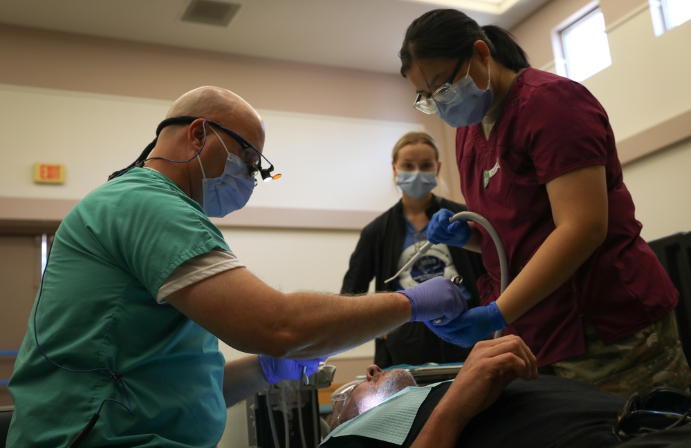 Soldiers from the 807th Medical Command provide mobile medical and dental care for residents of Southern Illinois community