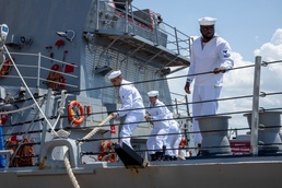 USS Bulkeley (DDG 84) Underway