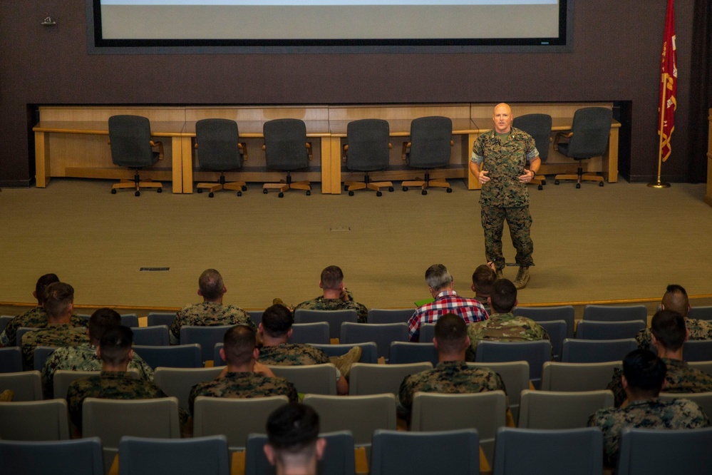 Deputy Commandant for Information staff briefs II MEF on Information Warfighting Function