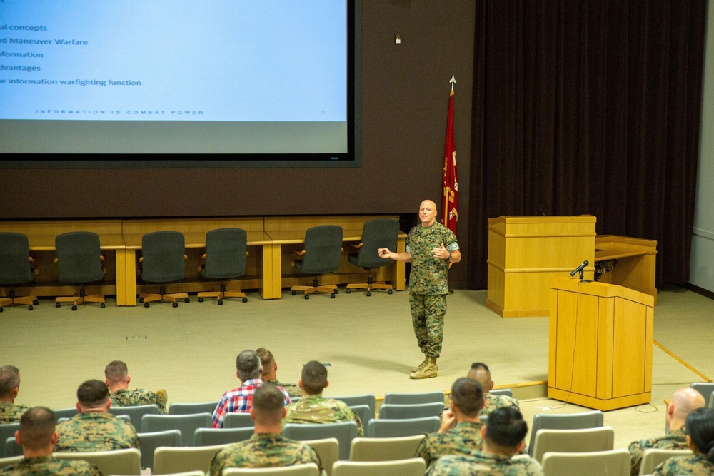 Deputy Commandant for Information staff briefs II MEF on Information Warfighting Function