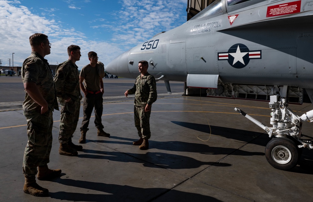 U.S. and RAAF service members integrate during RF-A 22-3