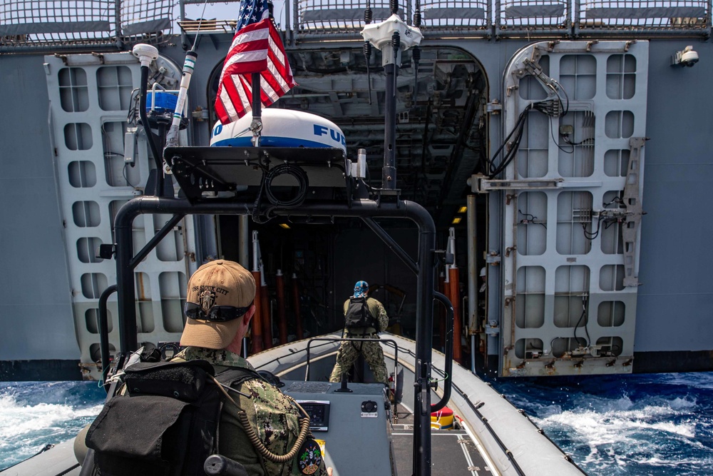 USS Sioux City and ENS Alexandria PhotoEX