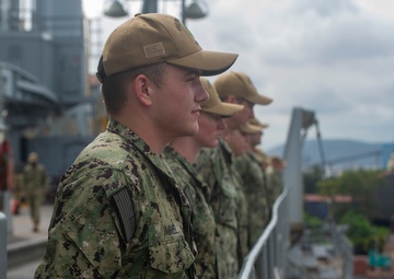 USS Frank Cable Visits Visakhapatnam, India