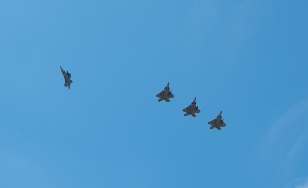 U.S. F-22s forward deploy to 32nd Tactical Air Base, Łask, Poland