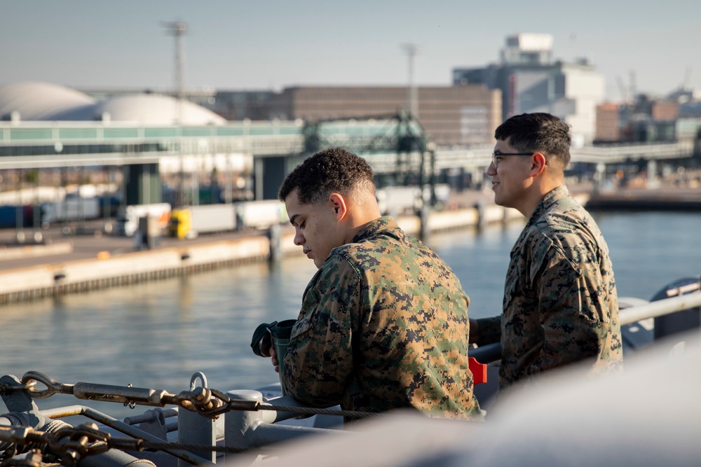 USS Kearsarge (LHD 3) arrives in Helsinki, Finland