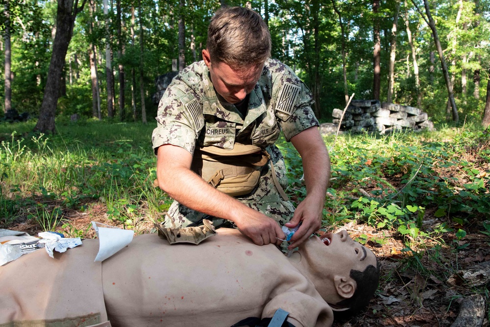 Cherry Point Sailors Sharpen Battlefield Medicine Skills