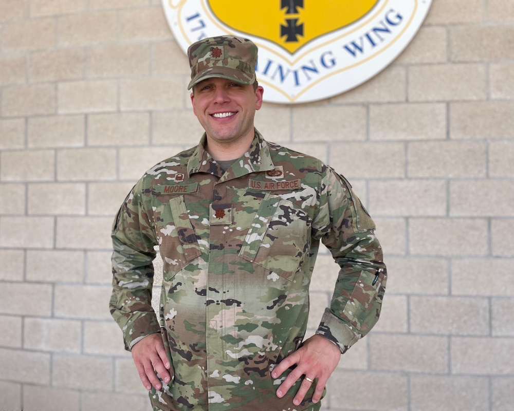 DVIDS - Images - Introducing Maj. Justin Moore: 17th CPTS & WSA ...