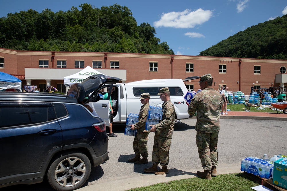 Kentucky National Guard augments flood relief supply locations