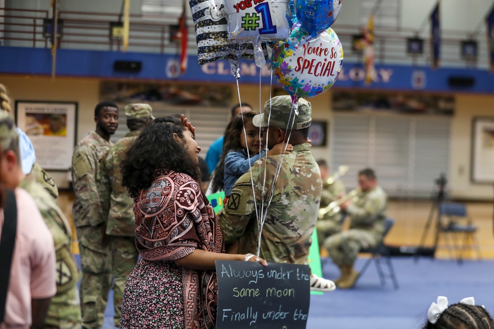 Alpha Company Soldiers return to Fort Drum