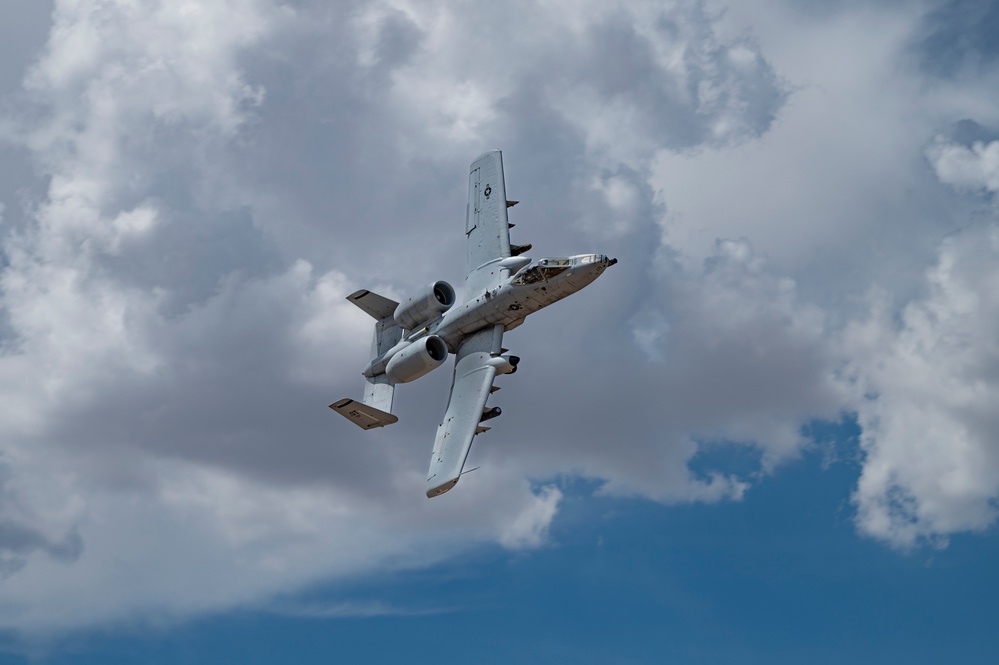 A-10 Maverick launch and JTACs