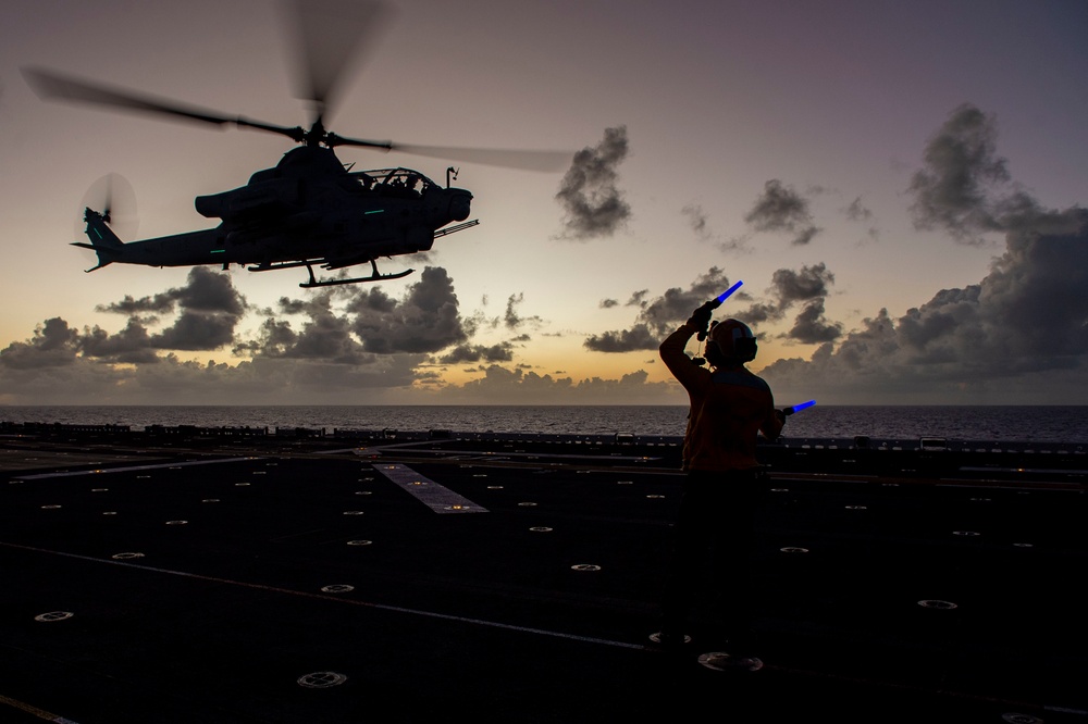 USS Essex Participates in RIMPAC 2022