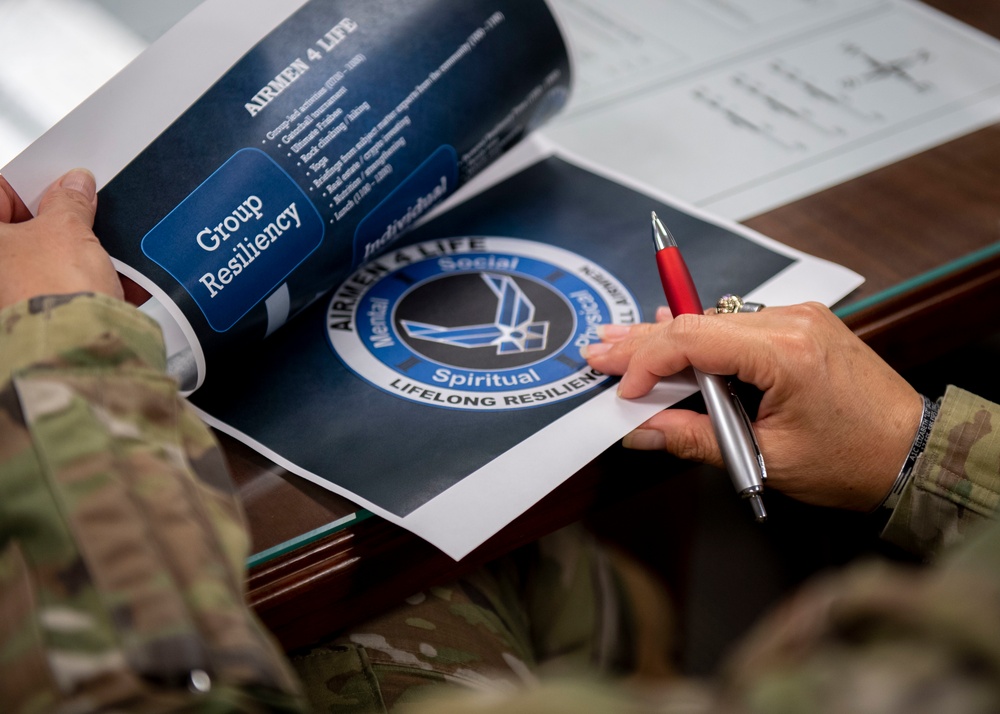 CMSAF Supports 6th MXS in Airman 4 Life Program