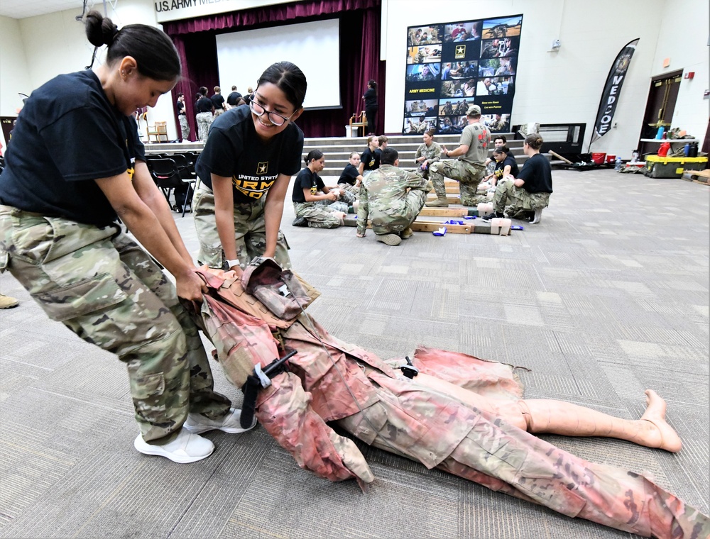 JROTC students visit MEDCoE