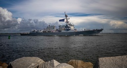 USS Farragut (DDG 99) Departs for Deployment